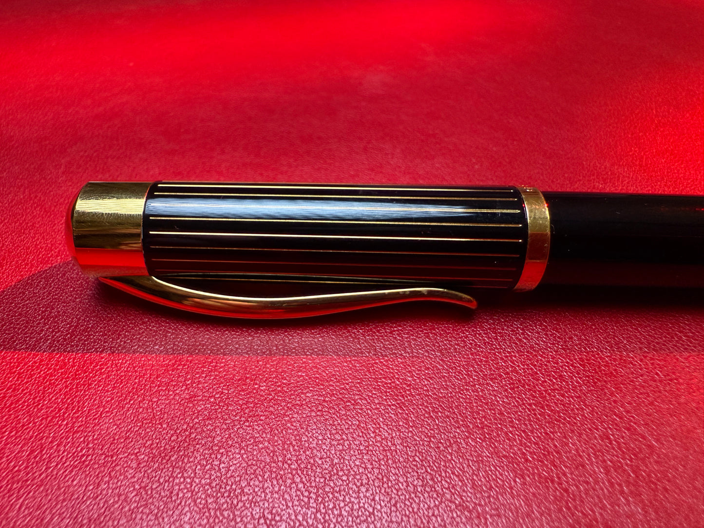 Einzelstück: Pelikan Ductus P3110 gold
